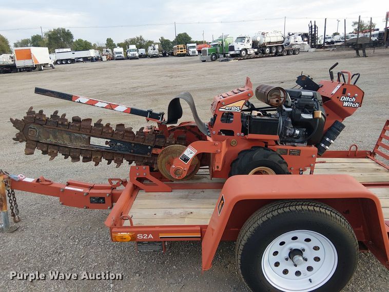 image for item EG8249 2012 Ditch Witch RT24 trencher