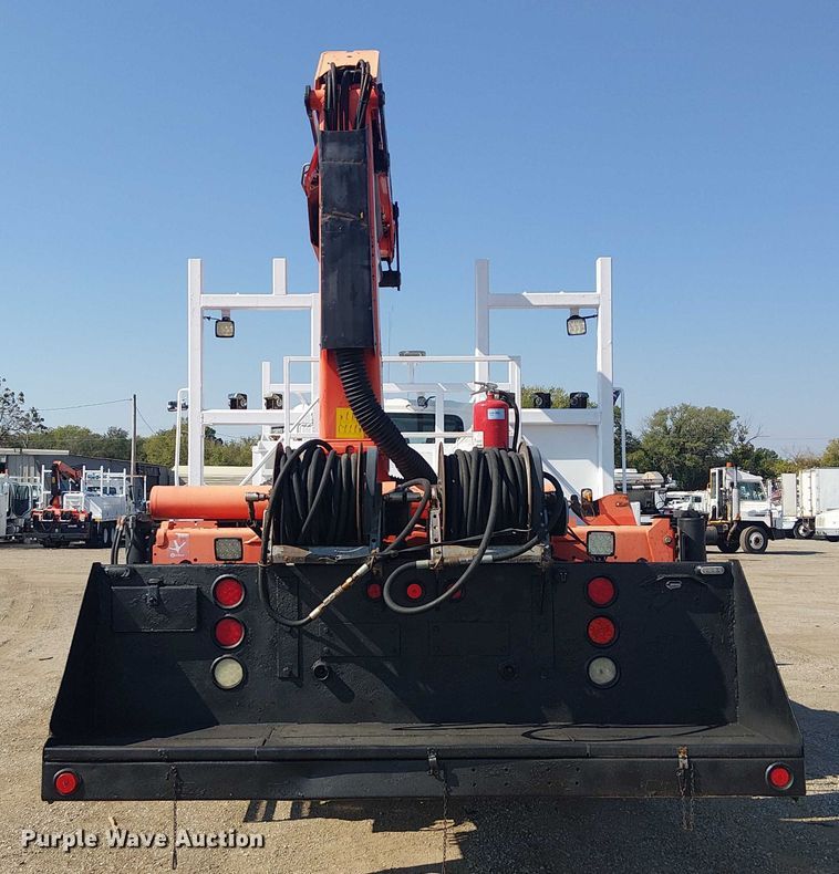 image for item EG8254 2009 International WorkStar 7500 Crew Cab crane truck