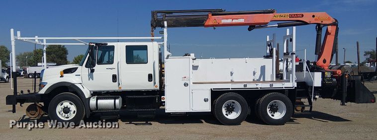 image for item EG8254 2009 International WorkStar 7500 Crew Cab crane truck