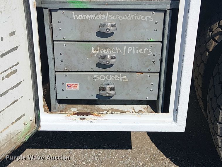 image for item EG8254 2009 International WorkStar 7500 Crew Cab crane truck