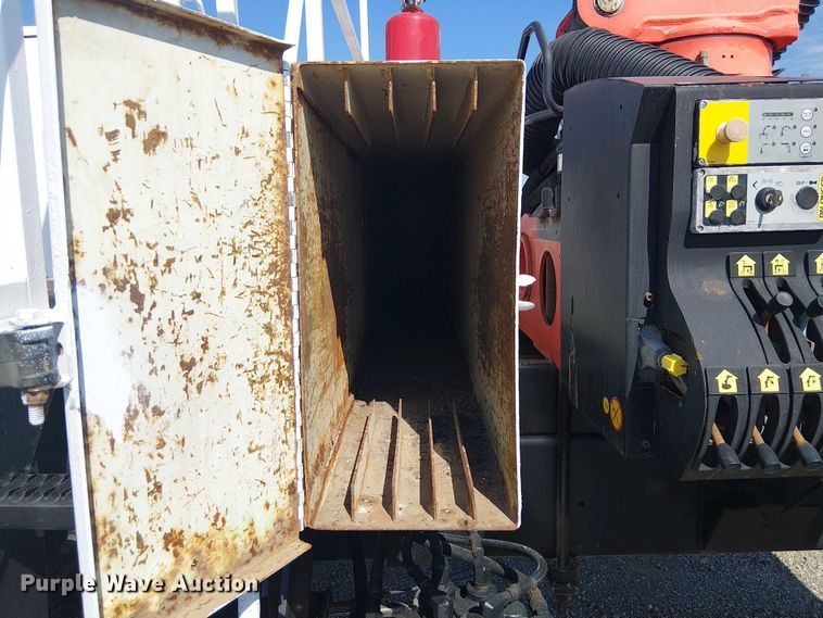 image for item EG8254 2009 International WorkStar 7500 Crew Cab crane truck