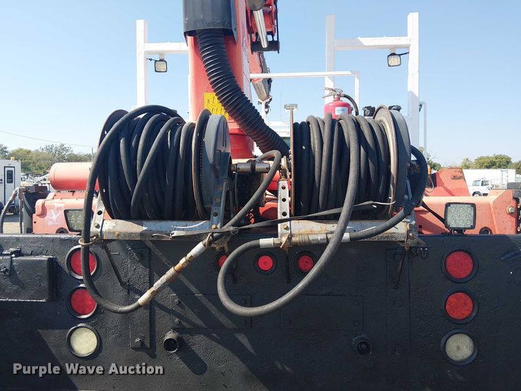 image for item EG8254 2009 International WorkStar 7500 Crew Cab crane truck