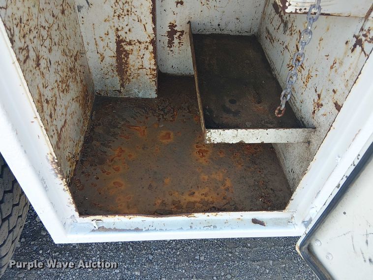 image for item EG8254 2009 International WorkStar 7500 Crew Cab crane truck