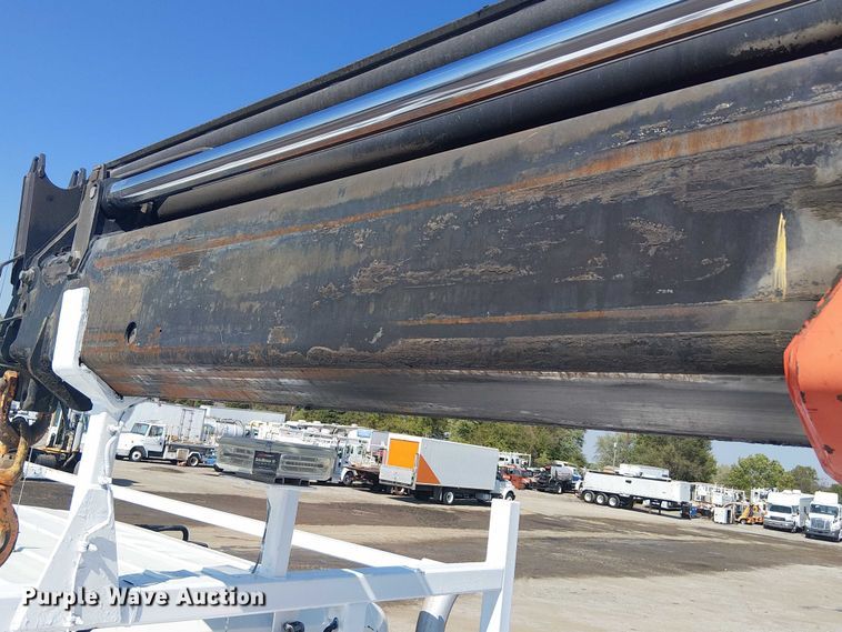 image for item EG8254 2009 International WorkStar 7500 Crew Cab crane truck