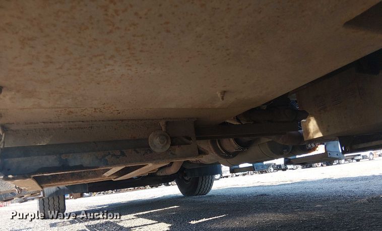 image for item EG8254 2009 International WorkStar 7500 Crew Cab crane truck