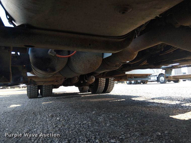 image for item EG8254 2009 International WorkStar 7500 Crew Cab crane truck