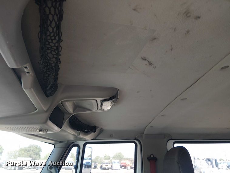 image for item EG8254 2009 International WorkStar 7500 Crew Cab crane truck