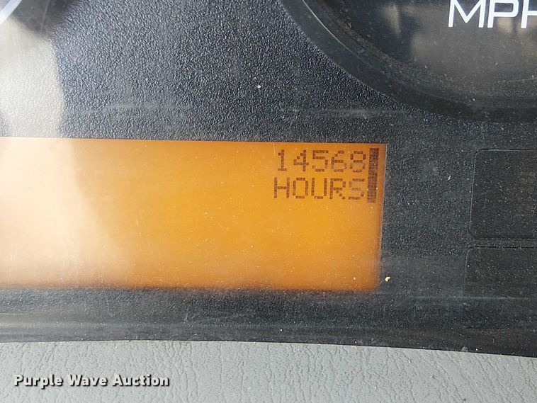 image for item EG8254 2009 International WorkStar 7500 Crew Cab crane truck