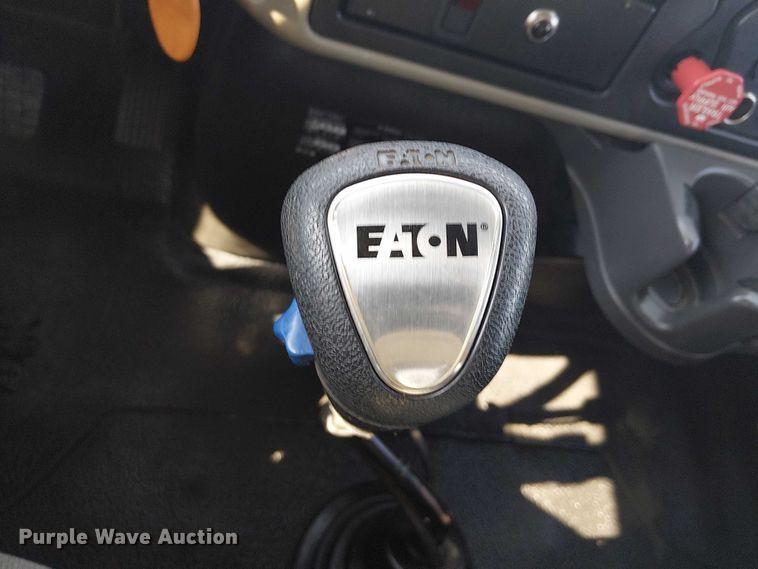 image for item EG8254 2009 International WorkStar 7500 Crew Cab crane truck