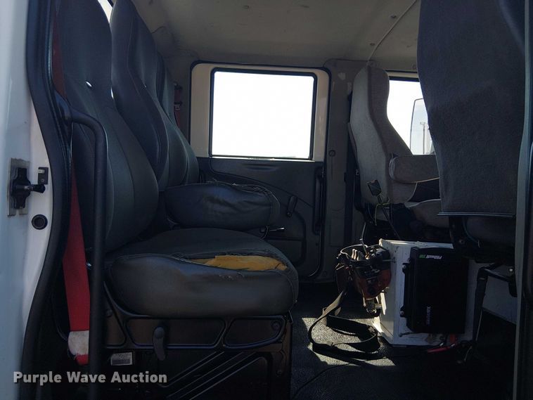 image for item EG8254 2009 International WorkStar 7500 Crew Cab crane truck