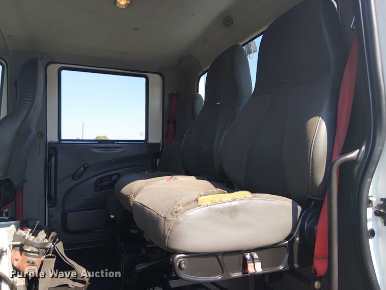 image for item EG8254 2009 International WorkStar 7500 Crew Cab crane truck