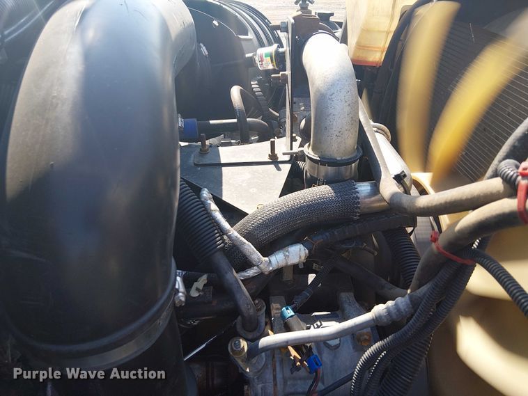 image for item EG8254 2009 International WorkStar 7500 Crew Cab crane truck