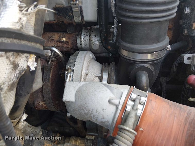 image for item EG8254 2009 International WorkStar 7500 Crew Cab crane truck