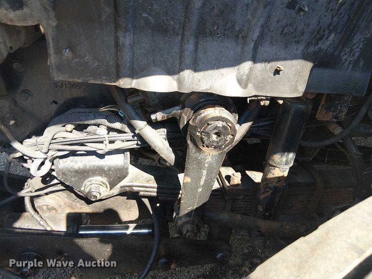 image for item EG8254 2009 International WorkStar 7500 Crew Cab crane truck