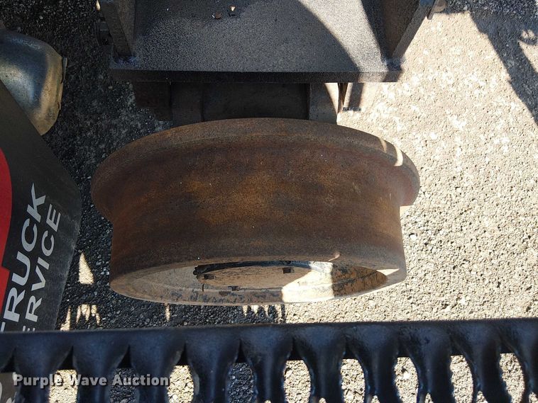 image for item EG8254 2009 International WorkStar 7500 Crew Cab crane truck