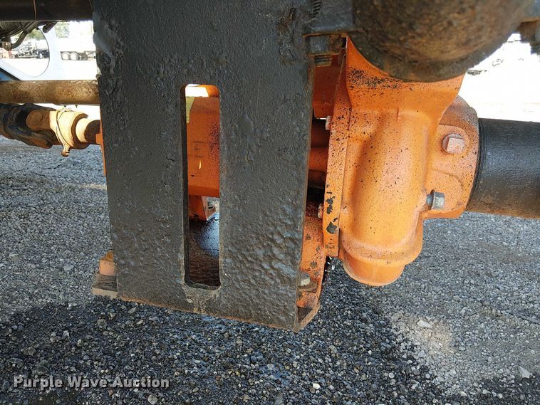 image for item EG8259 2007 Mack CTP713  water truck