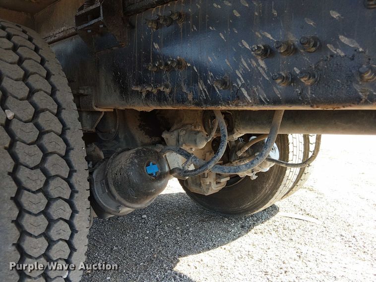 image for item EG8259 2007 Mack CTP713  water truck