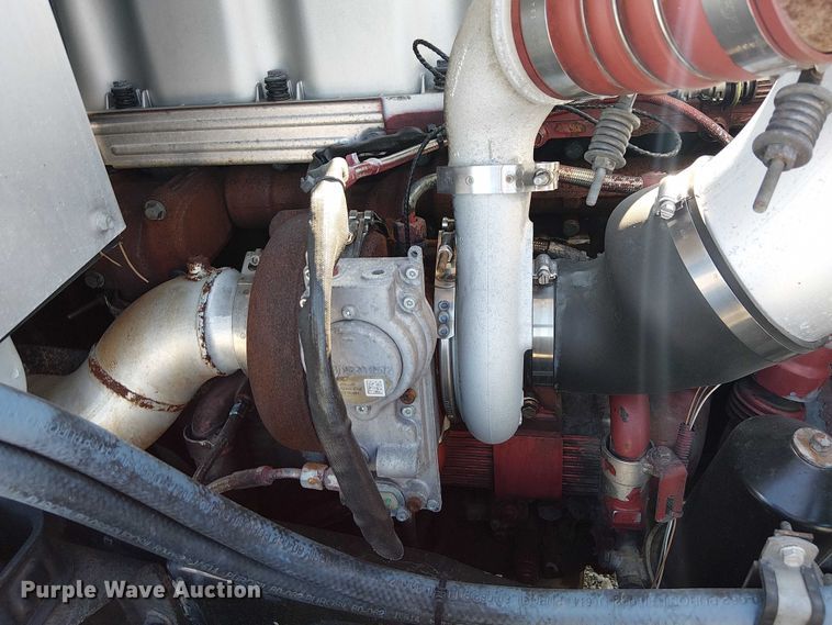 image for item EG8259 2007 Mack CTP713  water truck