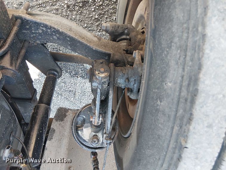 image for item EG8259 2007 Mack CTP713  water truck