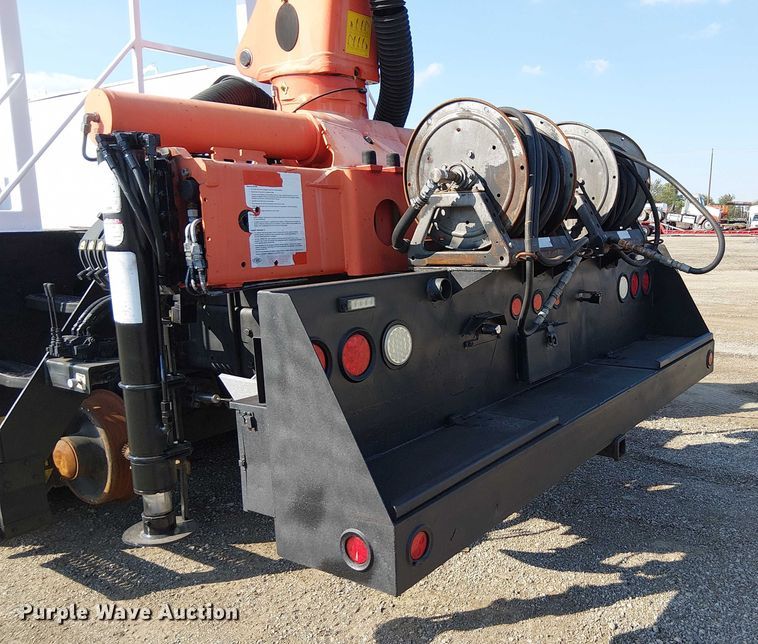 image for item EG8261 2010 International WorkStar 7500 Crew Cab crane truck