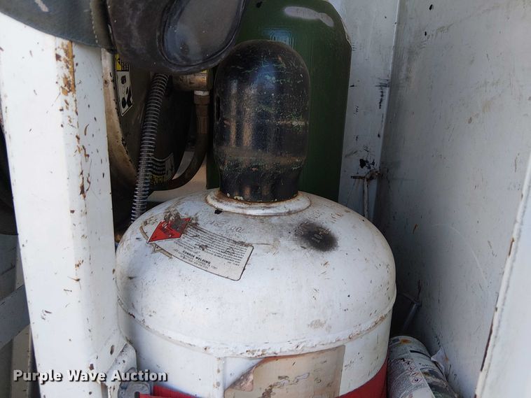 image for item EG8261 2010 International WorkStar 7500 Crew Cab crane truck