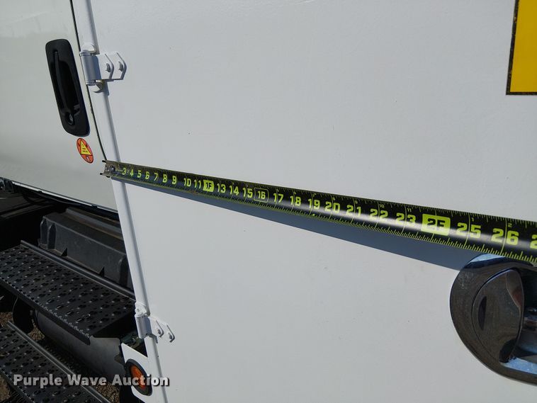 image for item EG8261 2010 International WorkStar 7500 Crew Cab crane truck