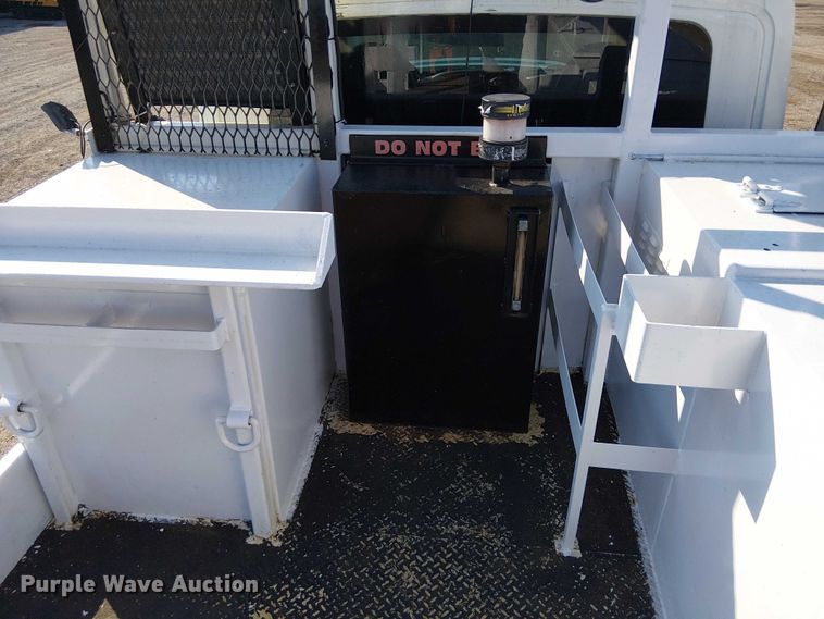 image for item EG8261 2010 International WorkStar 7500 Crew Cab crane truck