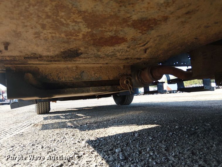 image for item EG8261 2010 International WorkStar 7500 Crew Cab crane truck