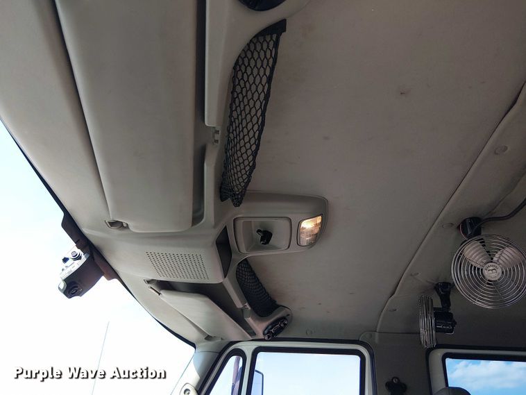 image for item EG8261 2010 International WorkStar 7500 Crew Cab crane truck