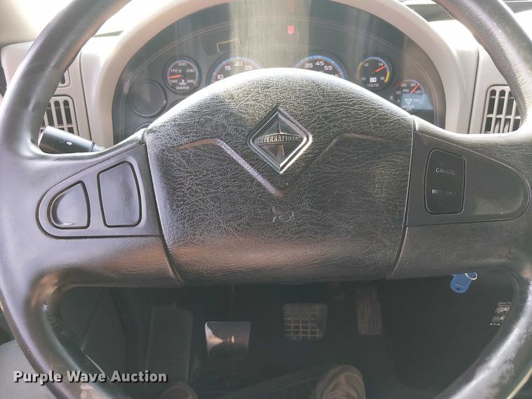 image for item EG8261 2010 International WorkStar 7500 Crew Cab crane truck