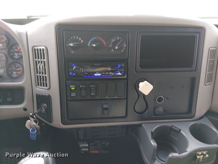 image for item EG8261 2010 International WorkStar 7500 Crew Cab crane truck