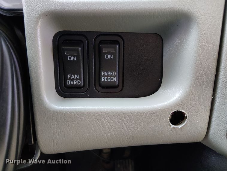 image for item EG8261 2010 International WorkStar 7500 Crew Cab crane truck