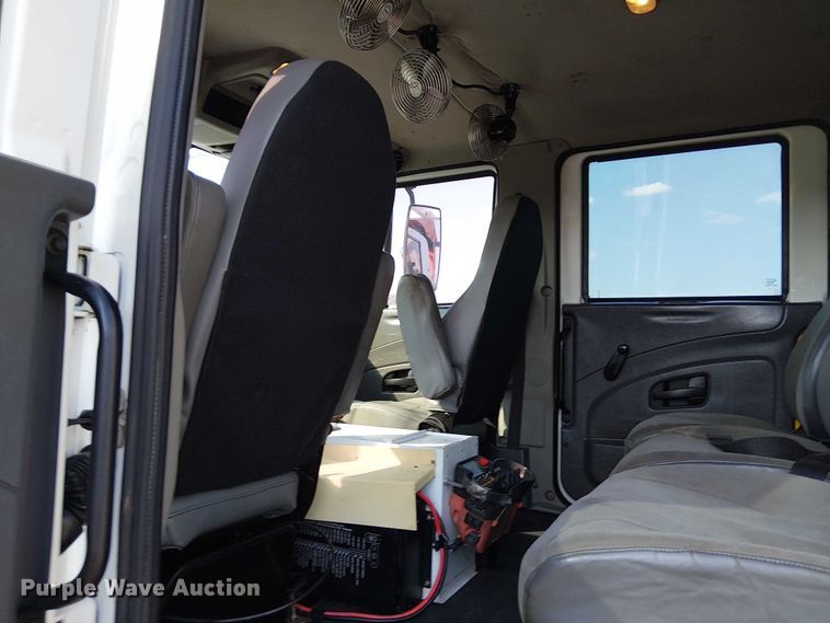 image for item EG8261 2010 International WorkStar 7500 Crew Cab crane truck