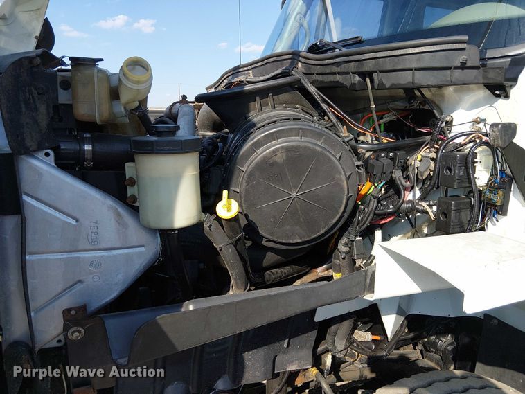 image for item EG8261 2010 International WorkStar 7500 Crew Cab crane truck