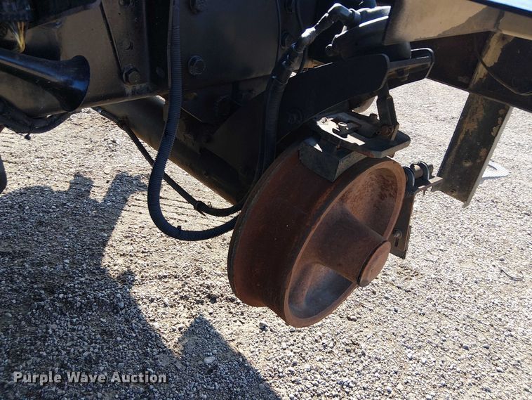 image for item EG8261 2010 International WorkStar 7500 Crew Cab crane truck