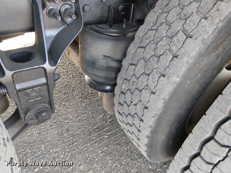 image for item EG8261 2010 International WorkStar 7500 Crew Cab crane truck