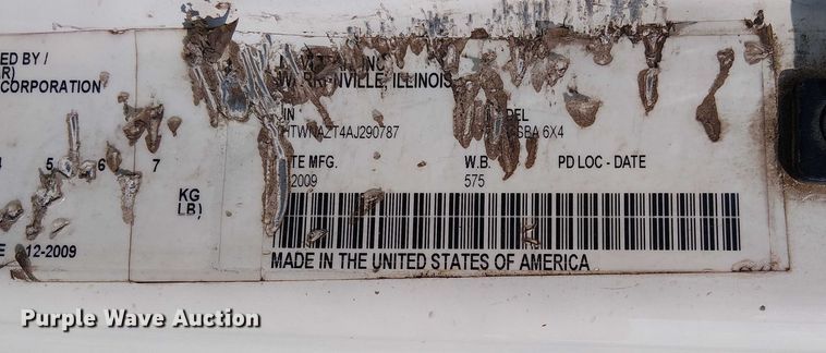 image for item EG8261 2010 International WorkStar 7500 Crew Cab crane truck