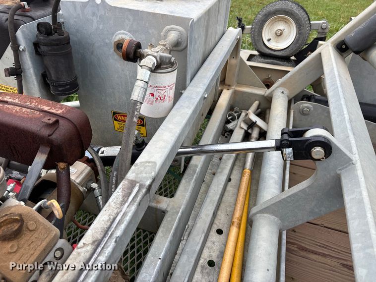 image for item EJ7698 2022 Larson 7500 reel trailer