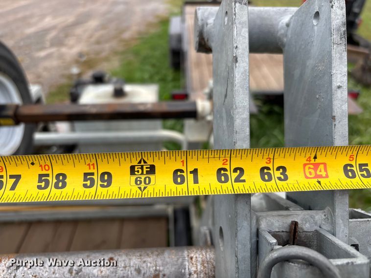 image for item EJ7698 2022 Larson 7500 reel trailer