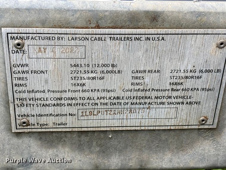 image for item EJ7698 2022 Larson 7500 reel trailer