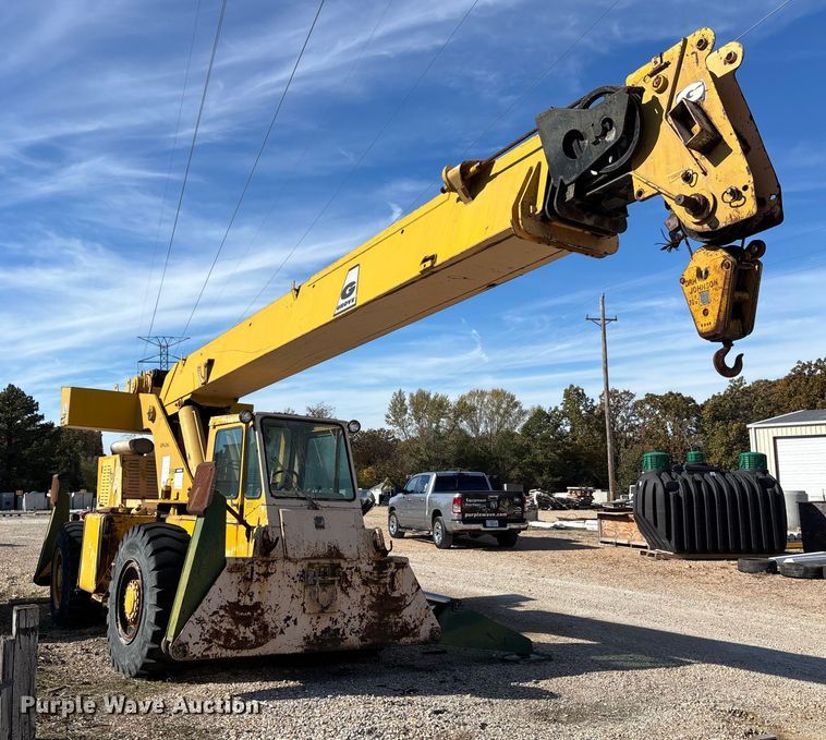 image for item EJ7724 1980 Grove RT58B crane