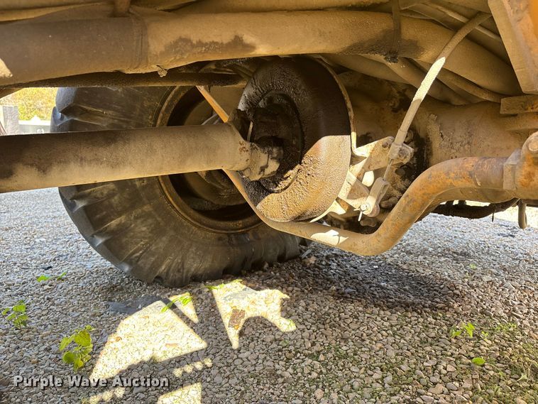 image for item EJ7724 1980 Grove RT58B crane