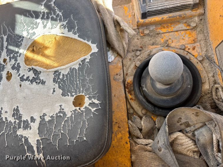 image for item EJ7724 1980 Grove RT58B crane