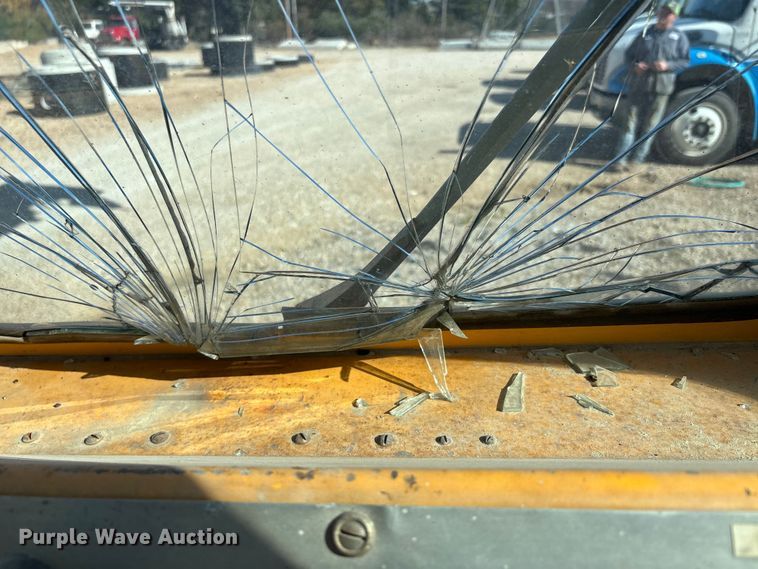 image for item EJ7724 1980 Grove RT58B crane