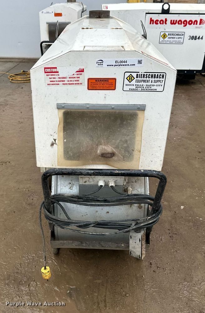 image for item EL0044 Heat wagon VG400 heater