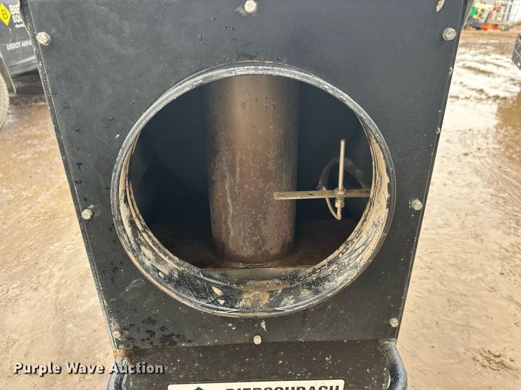 image for item EL0044 Heat wagon VG400 heater