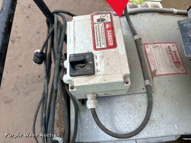 image for item EL0045 Heat wagon VG400 heater