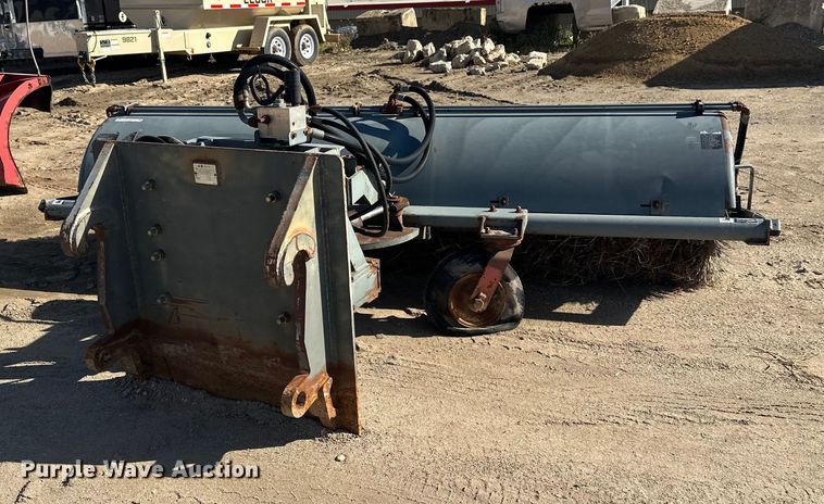 image for item EL0057 JRB  wheel loader broom