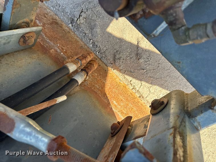 image for item EL0057 JRB  wheel loader broom