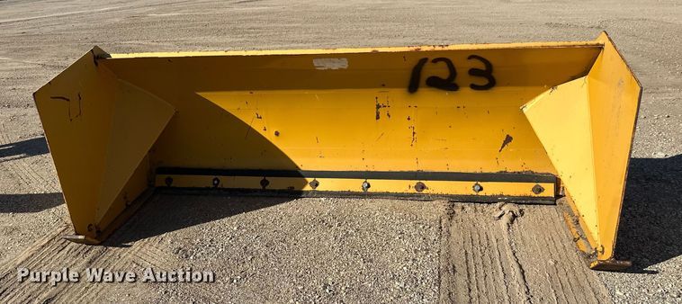 image for item EL0061 Pro Tech Snow pusher skid steer snow pusher